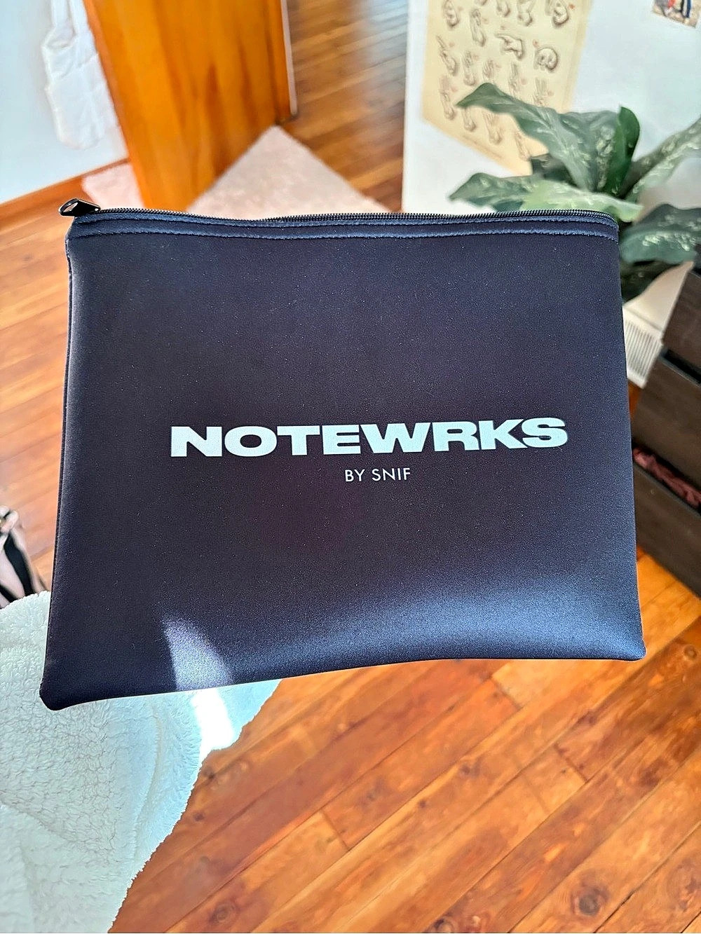 Notewrks by Snif Pouch Black Cosmetic Pouch